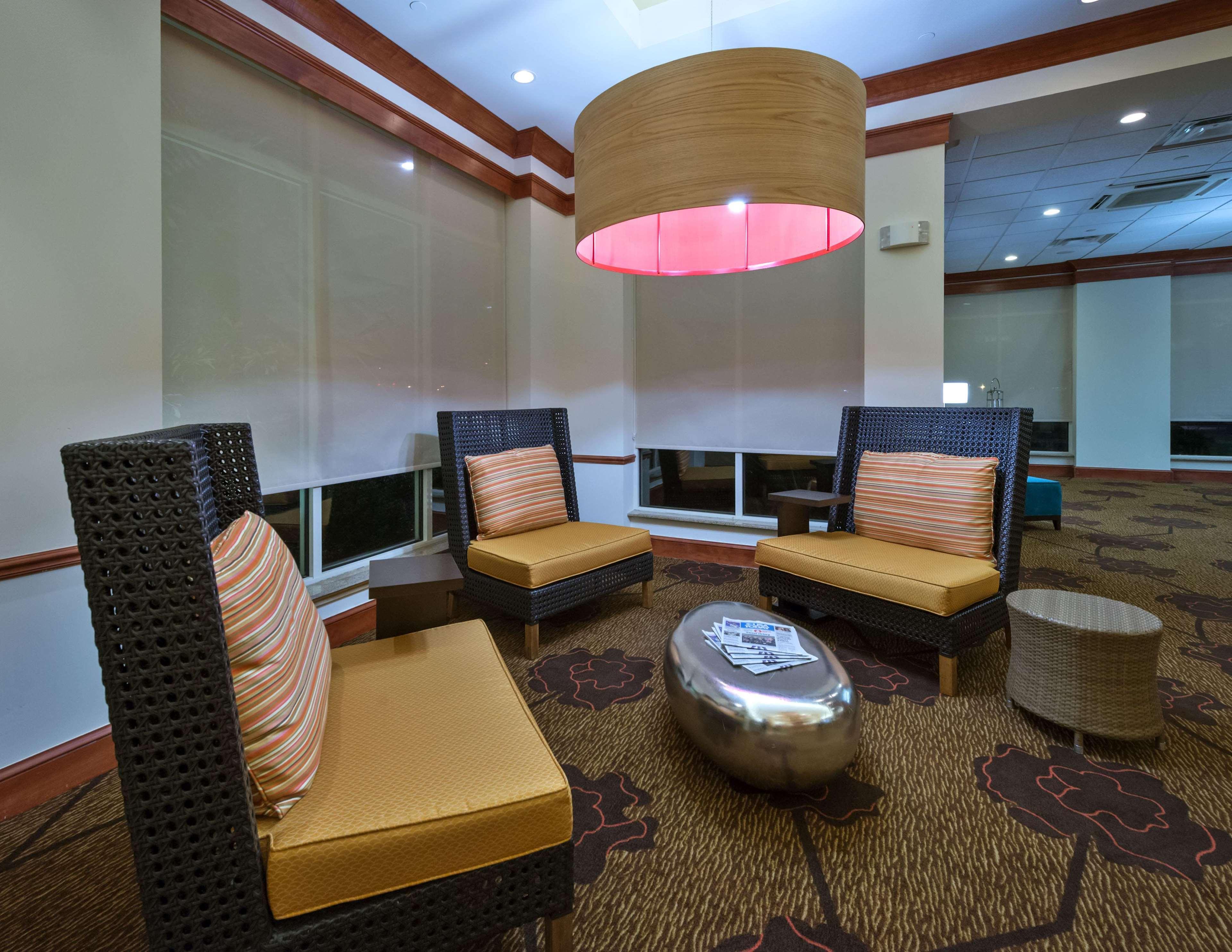 Hilton Garden Inn Lafayette/Cajundome Exteriör bild